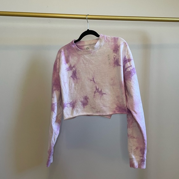 Cropped Sweater - Picture 1 of 4